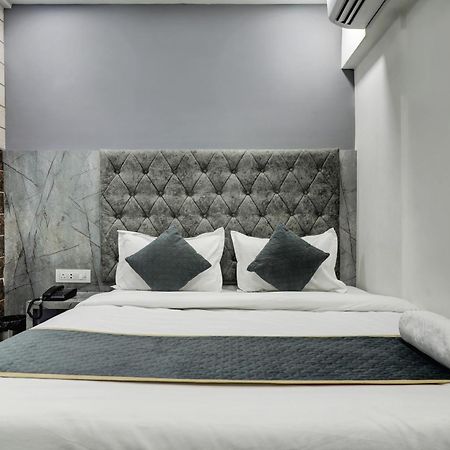 Hotel Bb House Мумбаї Екстер'єр фото