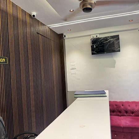Hotel Bb House Мумбаї Екстер'єр фото