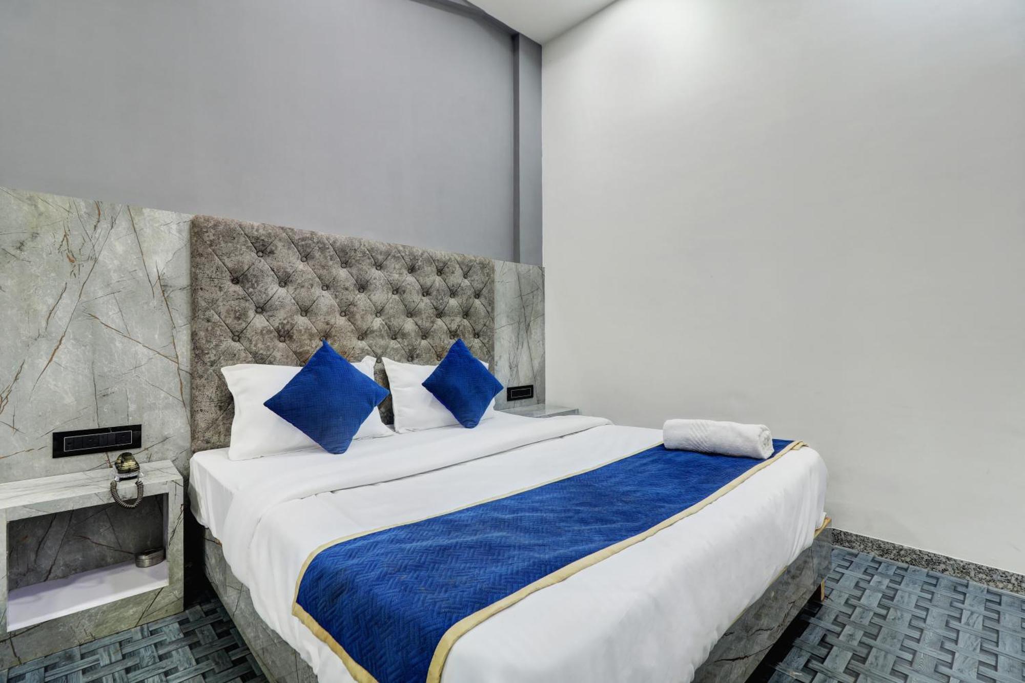 Hotel Bb House Мумбаї Екстер'єр фото