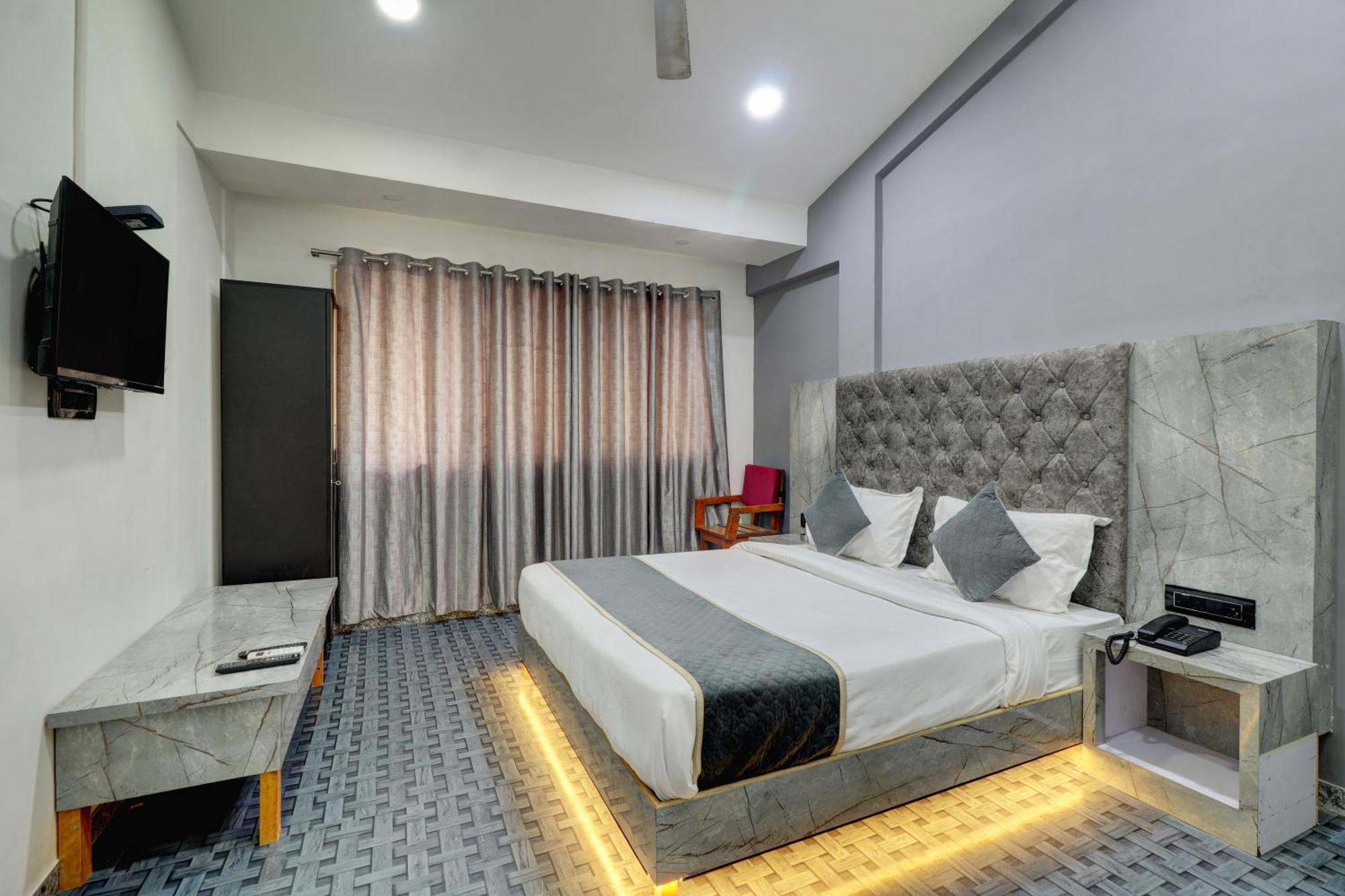 Hotel Bb House Мумбаї Екстер'єр фото
